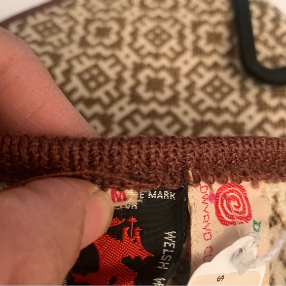 Vintage Dillad Dwyryd Cymru Tapestry Vest Medium NWT - Picture 6 of 14